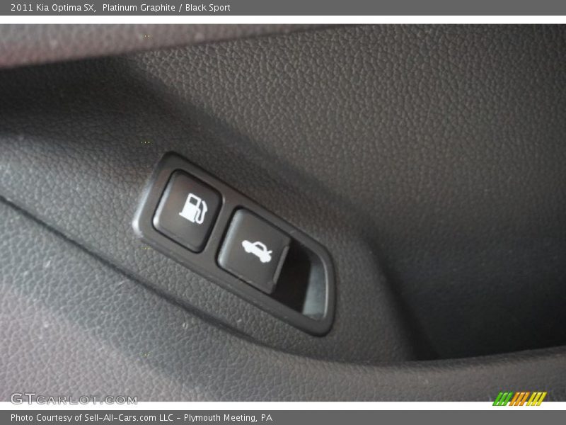 Platinum Graphite / Black Sport 2011 Kia Optima SX