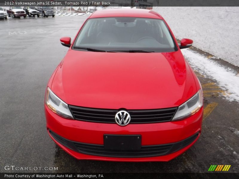 Tornado Red / Titan Black 2012 Volkswagen Jetta SE Sedan