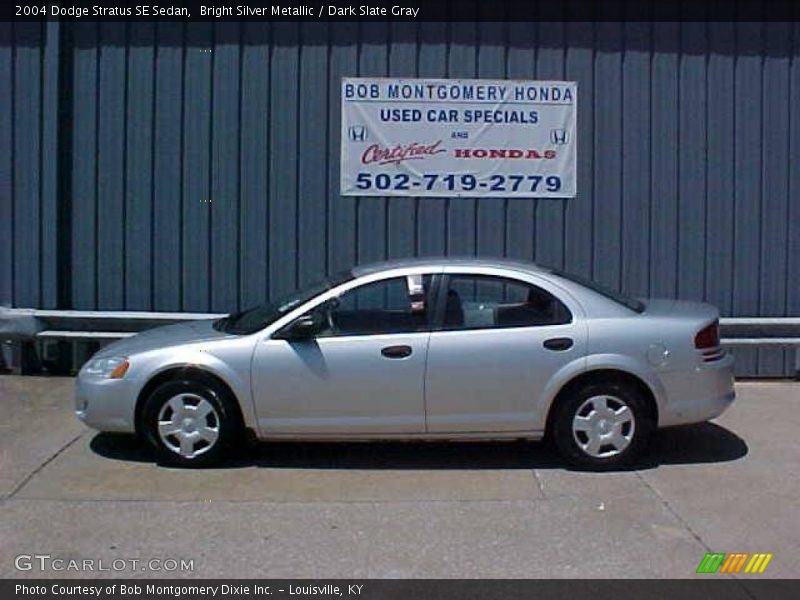 Bright Silver Metallic / Dark Slate Gray 2004 Dodge Stratus SE Sedan