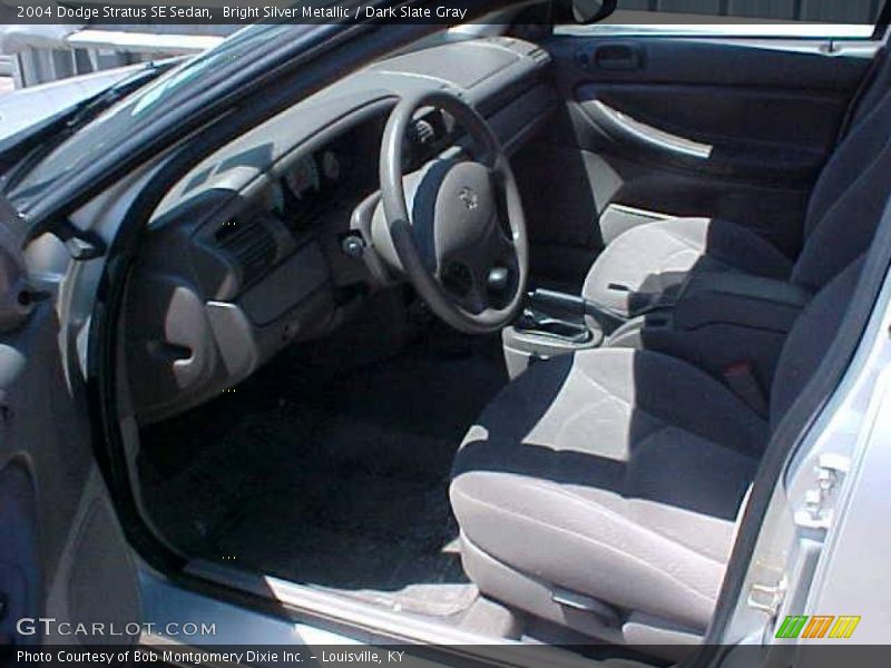 Bright Silver Metallic / Dark Slate Gray 2004 Dodge Stratus SE Sedan