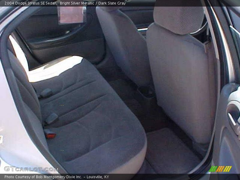 Bright Silver Metallic / Dark Slate Gray 2004 Dodge Stratus SE Sedan