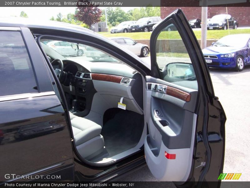 Brilliant Black / Pastel Slate Gray 2007 Chrysler Pacifica Touring