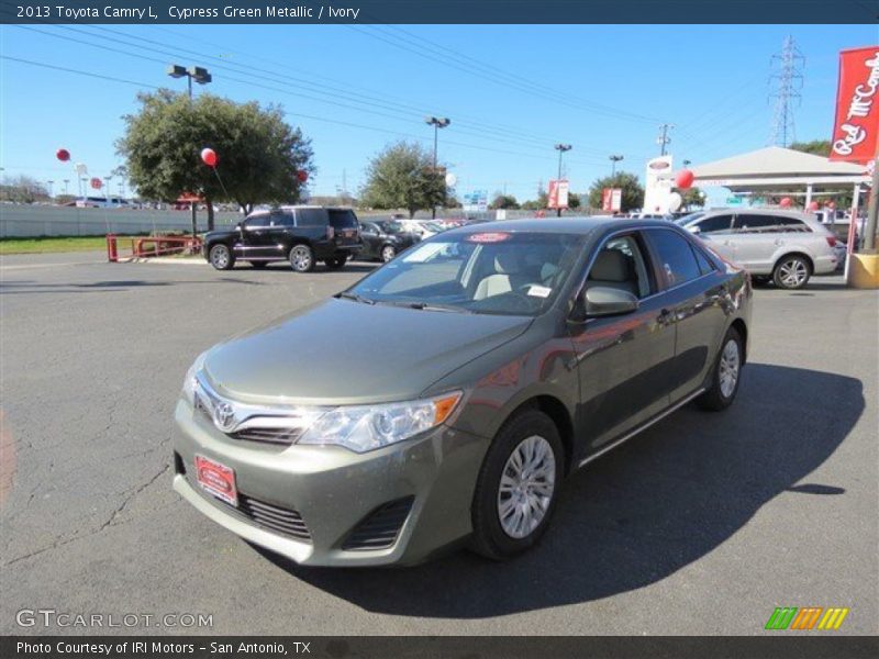 Cypress Green Metallic / Ivory 2013 Toyota Camry L