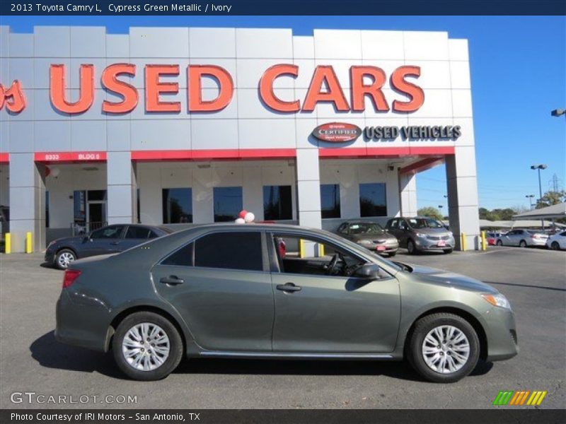 Cypress Green Metallic / Ivory 2013 Toyota Camry L