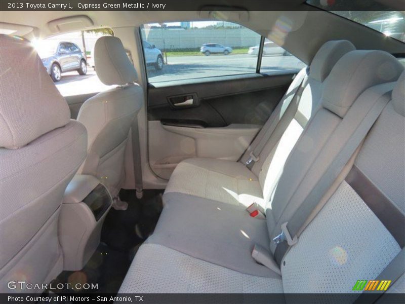Cypress Green Metallic / Ivory 2013 Toyota Camry L