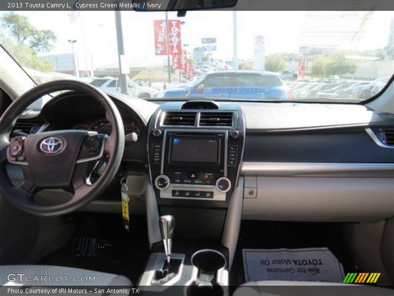 Cypress Green Metallic / Ivory 2013 Toyota Camry L