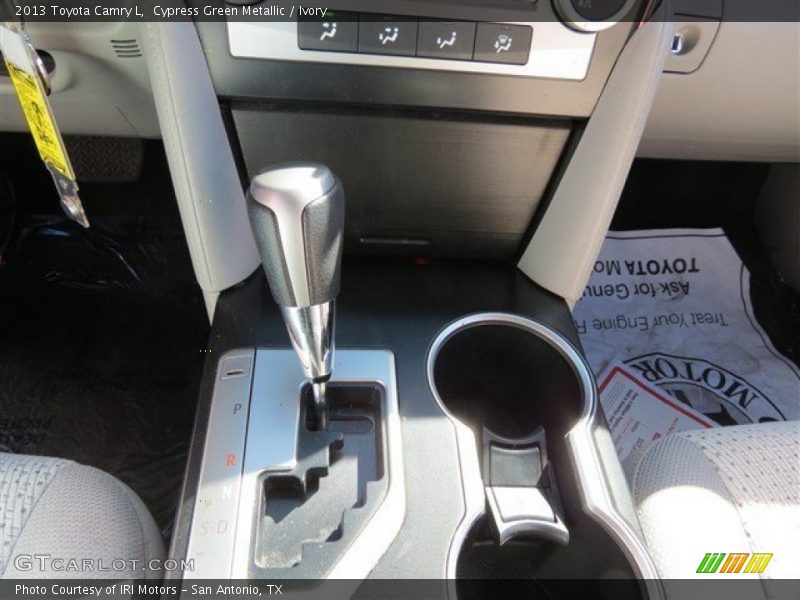 Cypress Green Metallic / Ivory 2013 Toyota Camry L