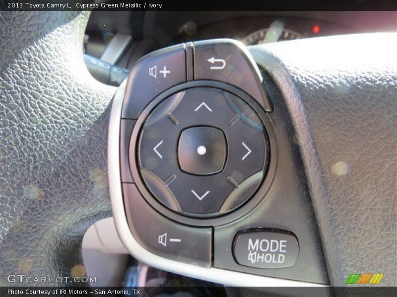 Cypress Green Metallic / Ivory 2013 Toyota Camry L