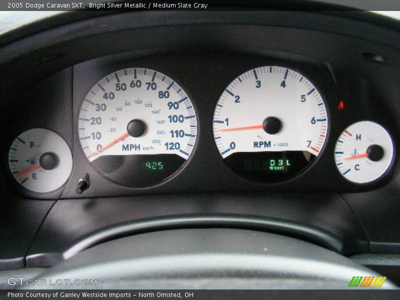Bright Silver Metallic / Medium Slate Gray 2005 Dodge Caravan SXT