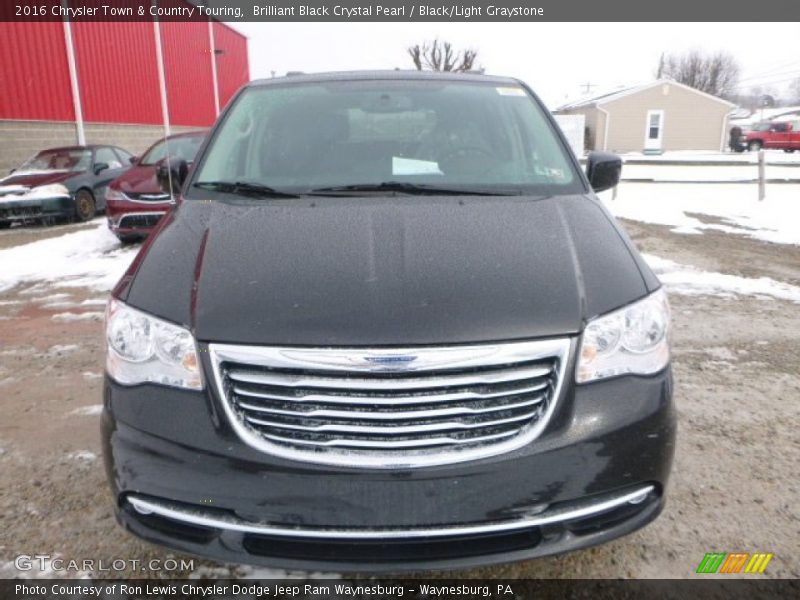 Brilliant Black Crystal Pearl / Black/Light Graystone 2016 Chrysler Town & Country Touring