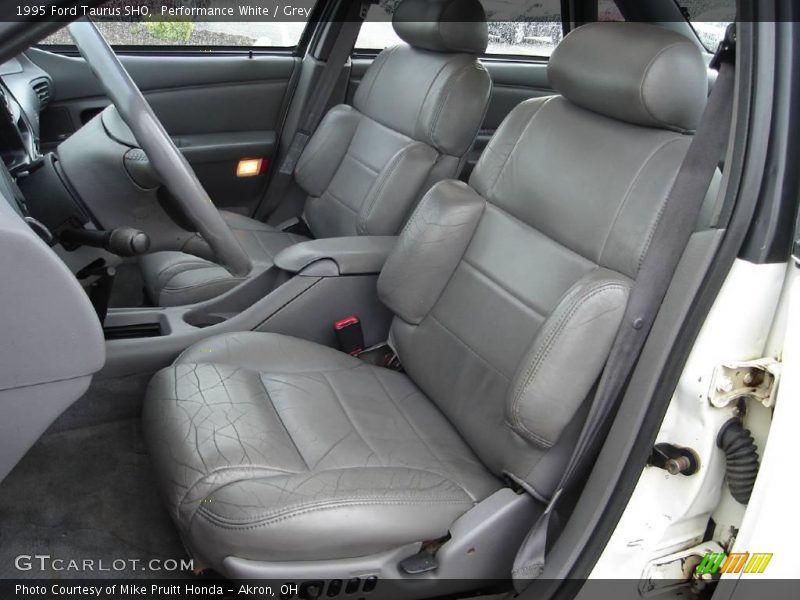 Performance White / Grey 1995 Ford Taurus SHO