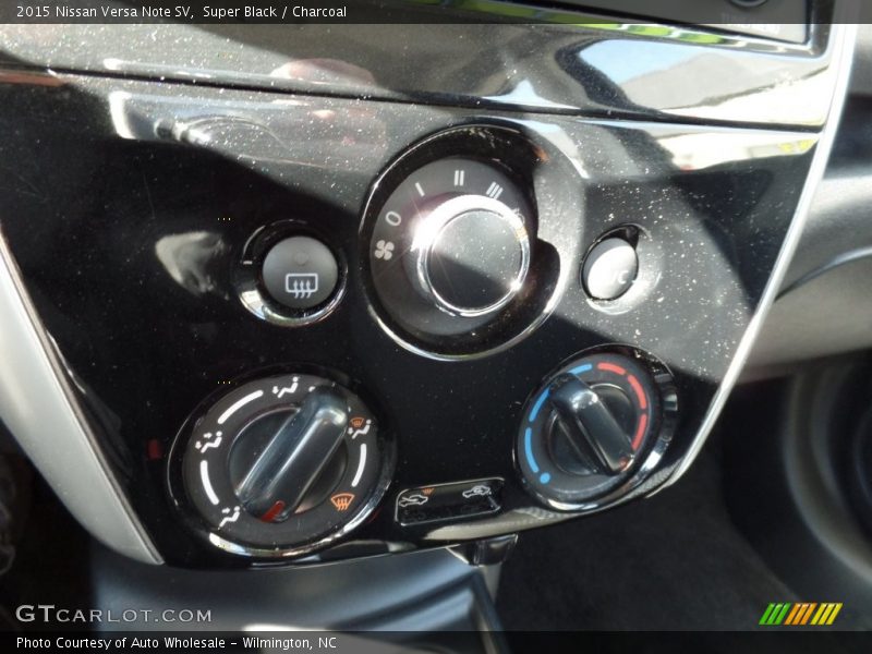 Super Black / Charcoal 2015 Nissan Versa Note SV