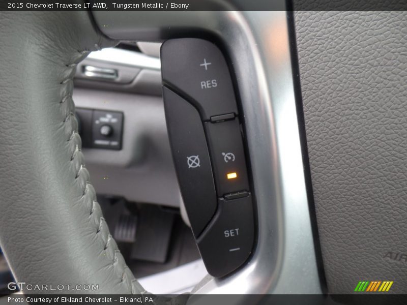 Tungsten Metallic / Ebony 2015 Chevrolet Traverse LT AWD