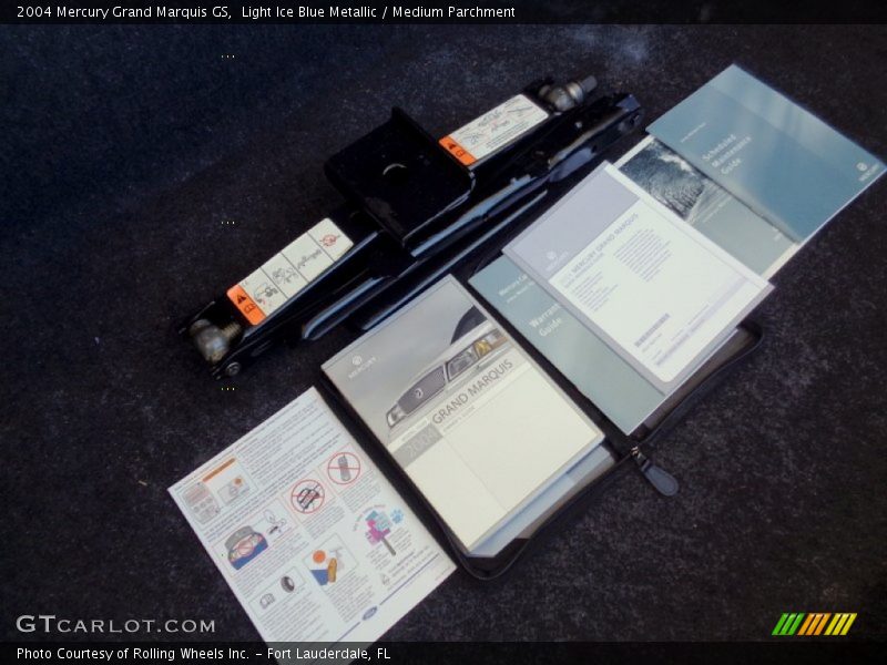 Books/Manuals of 2004 Grand Marquis GS