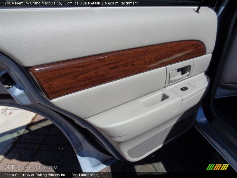 Door Panel of 2004 Grand Marquis GS