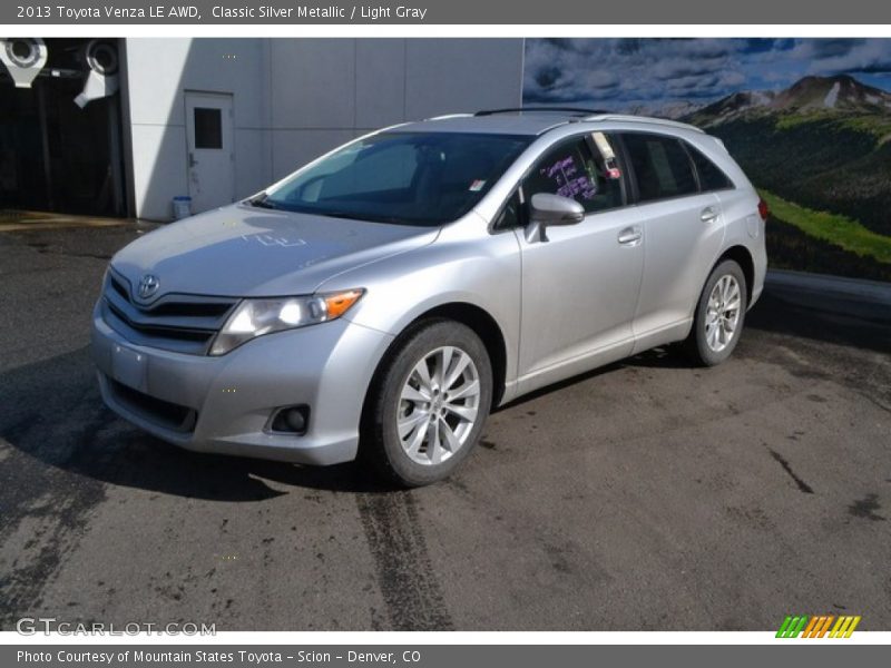 Classic Silver Metallic / Light Gray 2013 Toyota Venza LE AWD