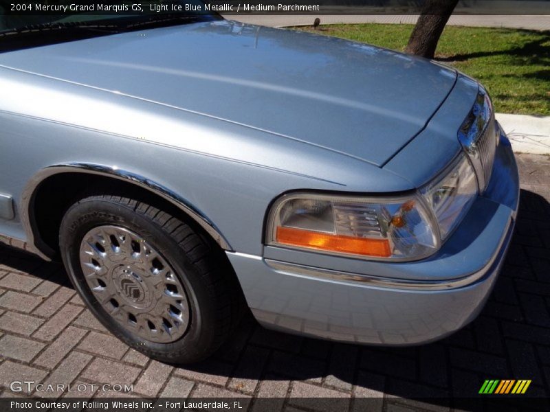Light Ice Blue Metallic / Medium Parchment 2004 Mercury Grand Marquis GS