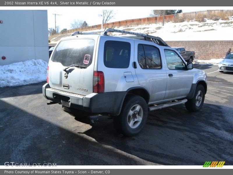 Silver Ice Metallic / Gray Celadon 2002 Nissan Xterra XE V6 4x4