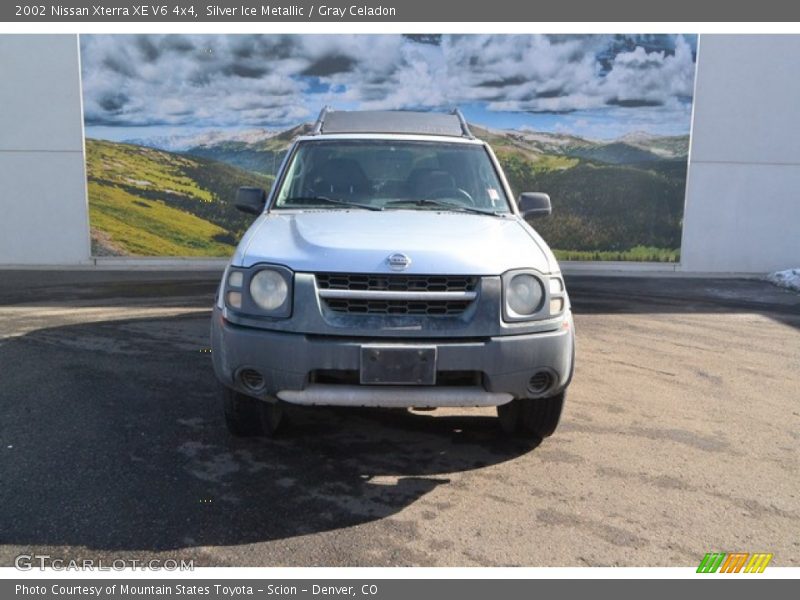 Silver Ice Metallic / Gray Celadon 2002 Nissan Xterra XE V6 4x4
