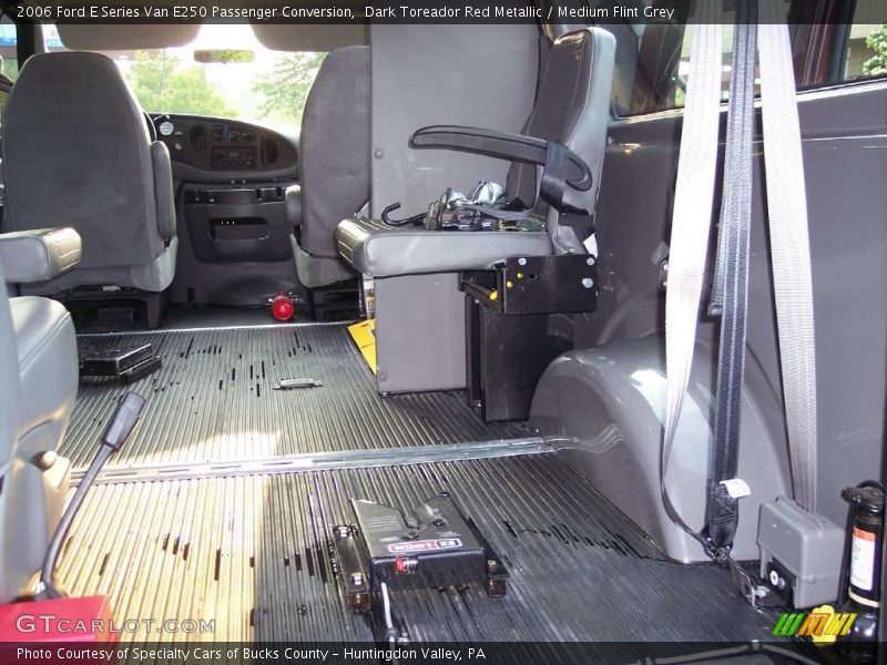 Dark Toreador Red Metallic / Medium Flint Grey 2006 Ford E Series Van E250 Passenger Conversion