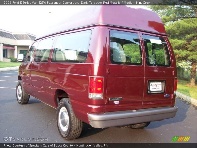 Dark Toreador Red Metallic / Medium Flint Grey 2006 Ford E Series Van E250 Passenger Conversion
