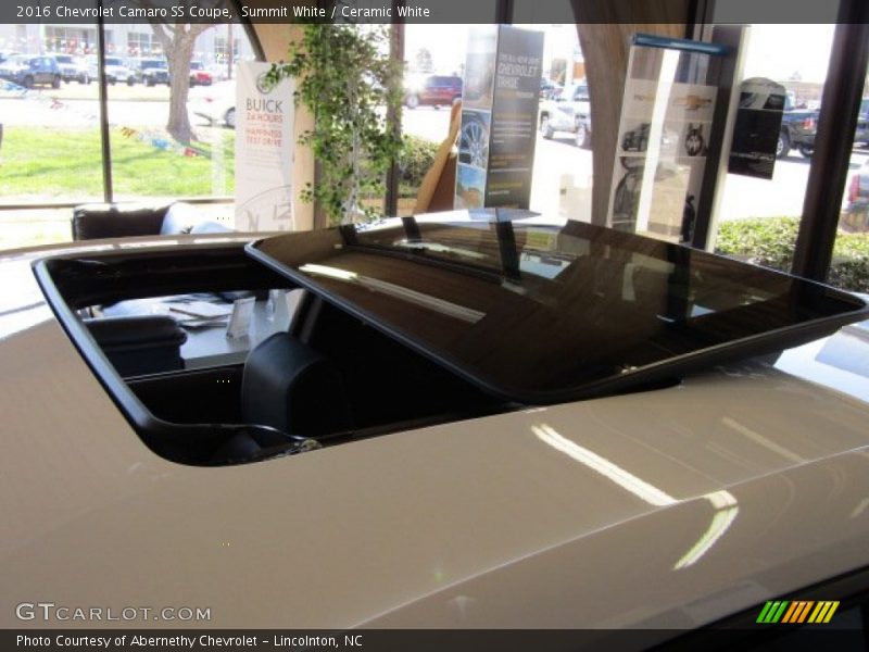 Summit White / Ceramic White 2016 Chevrolet Camaro SS Coupe