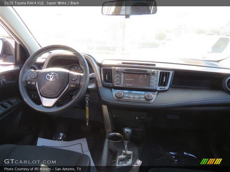 Super White / Black 2015 Toyota RAV4 XLE