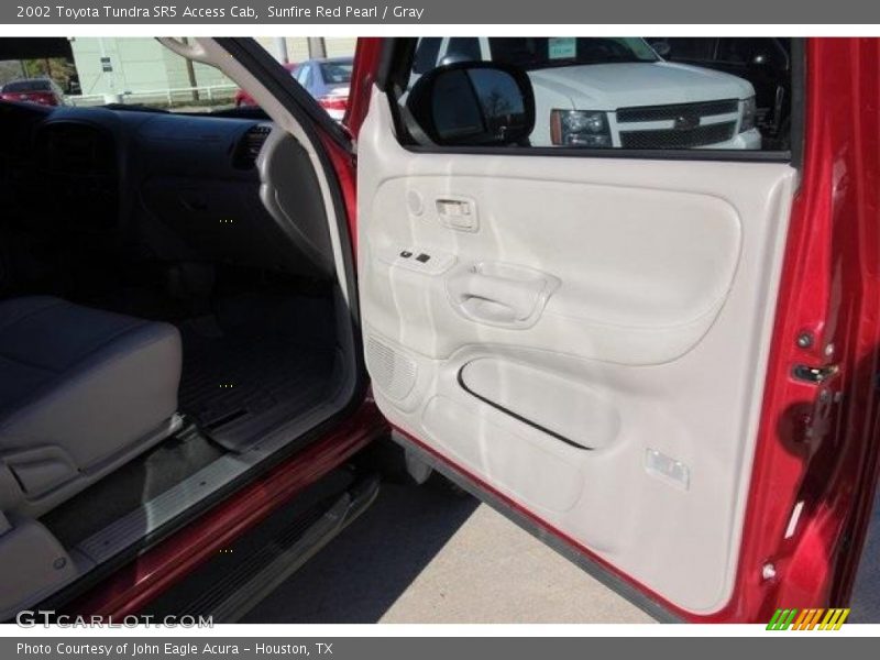 Sunfire Red Pearl / Gray 2002 Toyota Tundra SR5 Access Cab