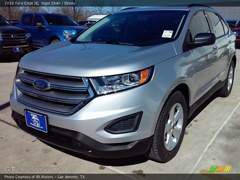 Ingot Silver / Ebony 2016 Ford Edge SE