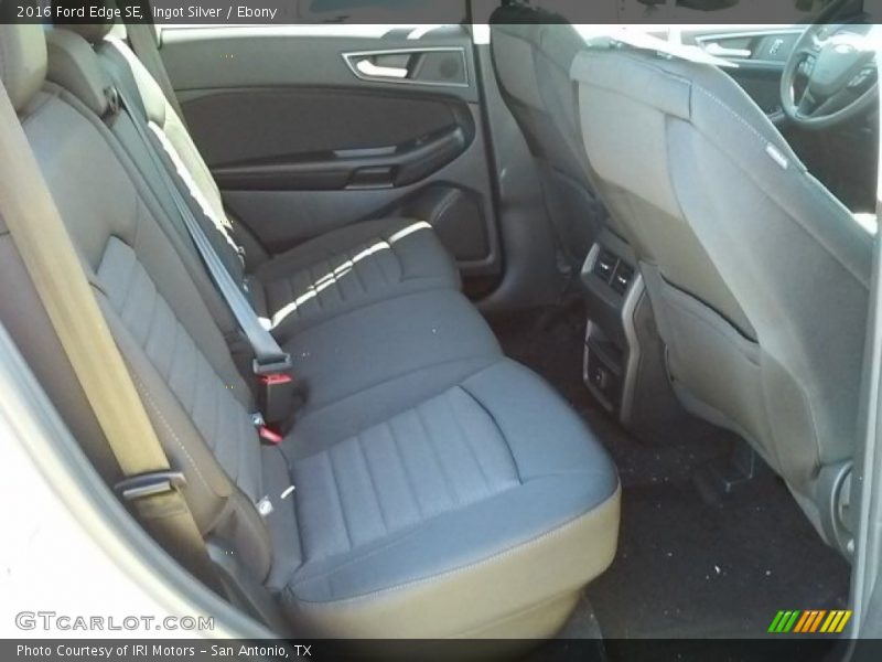 Ingot Silver / Ebony 2016 Ford Edge SE