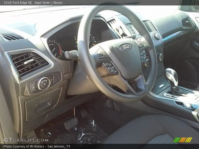Ingot Silver / Ebony 2016 Ford Edge SE