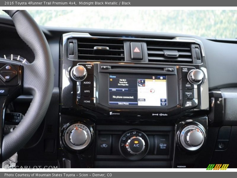 Midnight Black Metallic / Black 2016 Toyota 4Runner Trail Premium 4x4
