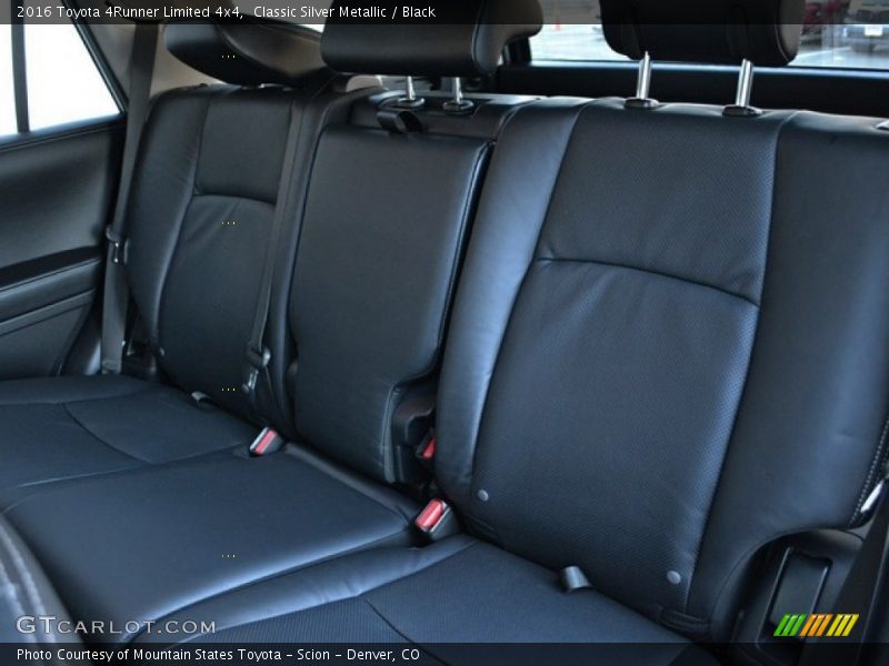 Classic Silver Metallic / Black 2016 Toyota 4Runner Limited 4x4