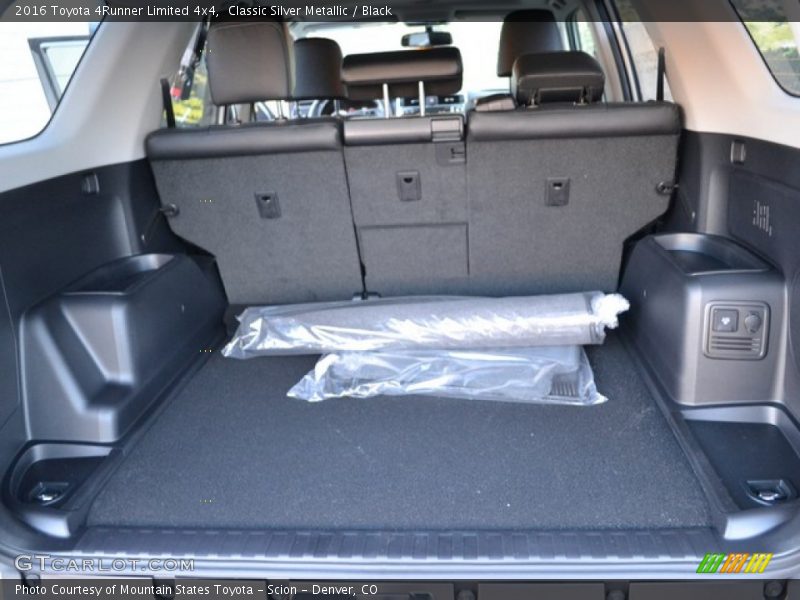 Classic Silver Metallic / Black 2016 Toyota 4Runner Limited 4x4