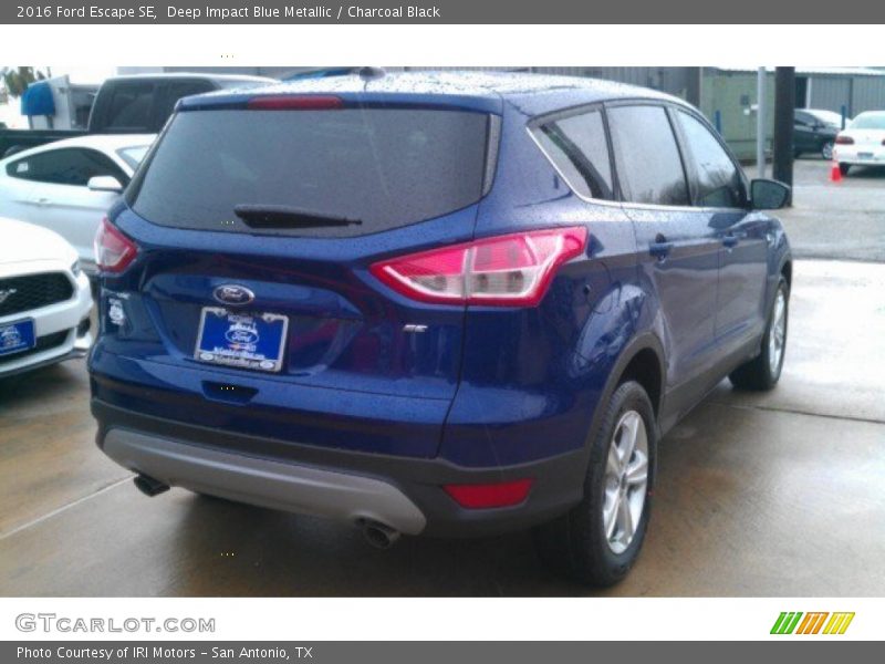 Deep Impact Blue Metallic / Charcoal Black 2016 Ford Escape SE