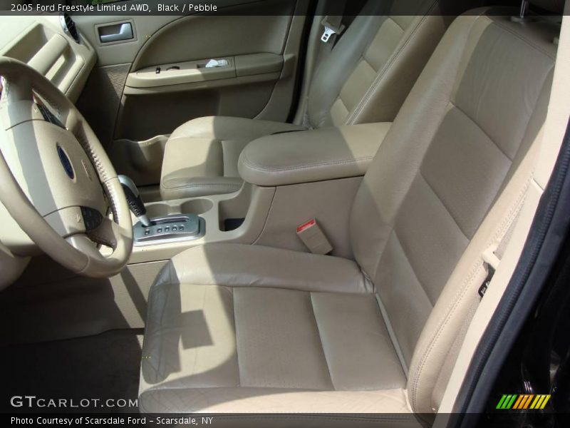 Black / Pebble 2005 Ford Freestyle Limited AWD