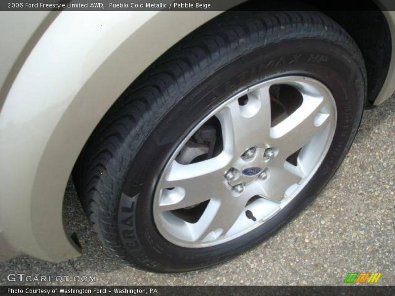 Pueblo Gold Metallic / Pebble Beige 2006 Ford Freestyle Limited AWD