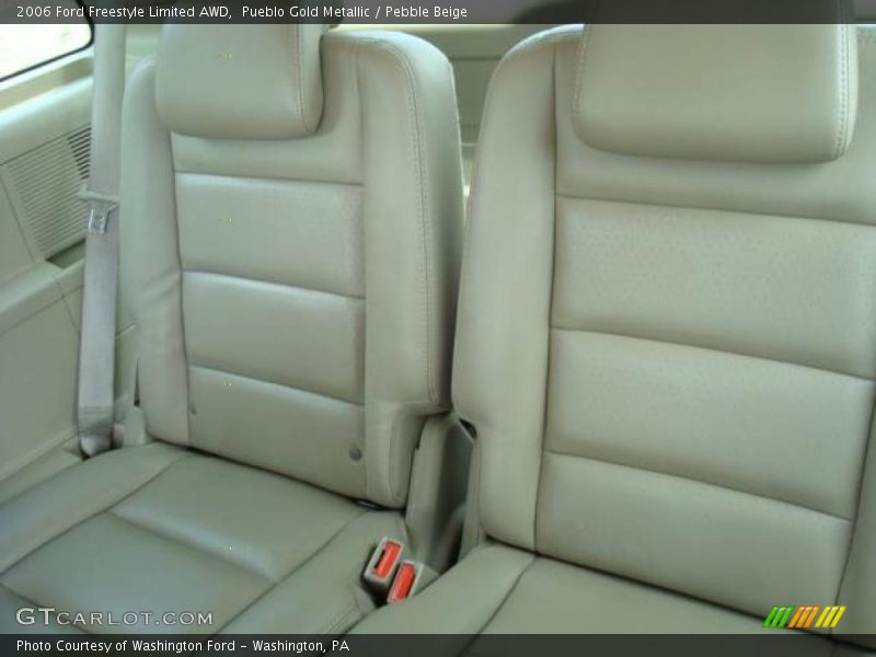 Pueblo Gold Metallic / Pebble Beige 2006 Ford Freestyle Limited AWD