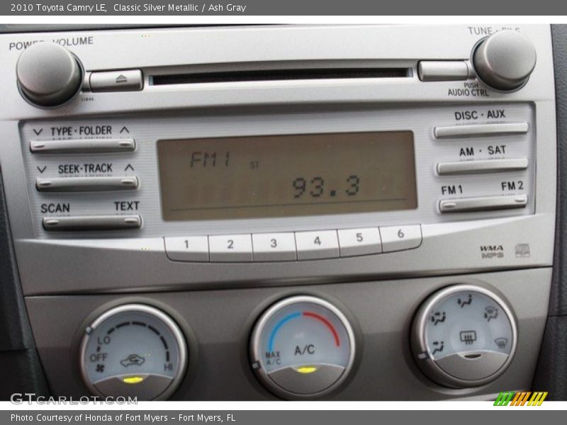 Classic Silver Metallic / Ash Gray 2010 Toyota Camry LE