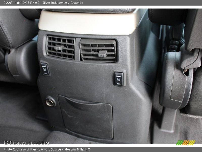 Silver Indulgence / Graphite 2006 Infiniti QX 56 4WD