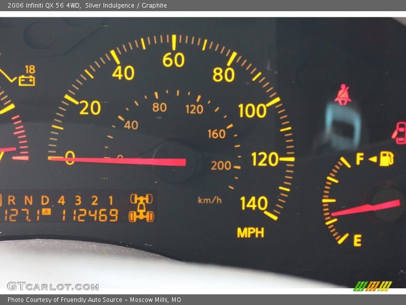 Silver Indulgence / Graphite 2006 Infiniti QX 56 4WD