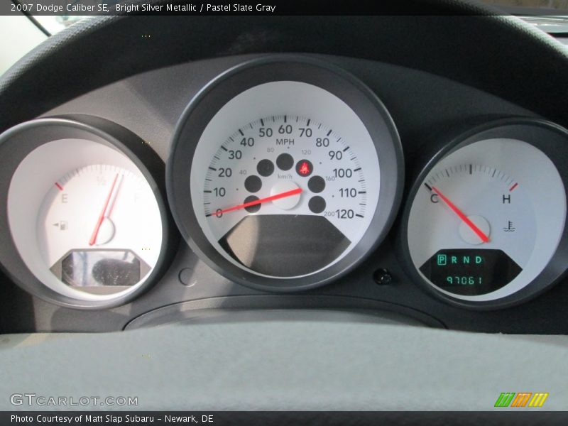 Bright Silver Metallic / Pastel Slate Gray 2007 Dodge Caliber SE