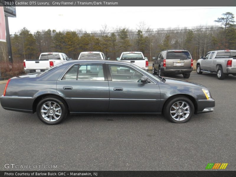 Grey Flannel / Titanium/Dark Titanium 2010 Cadillac DTS Luxury