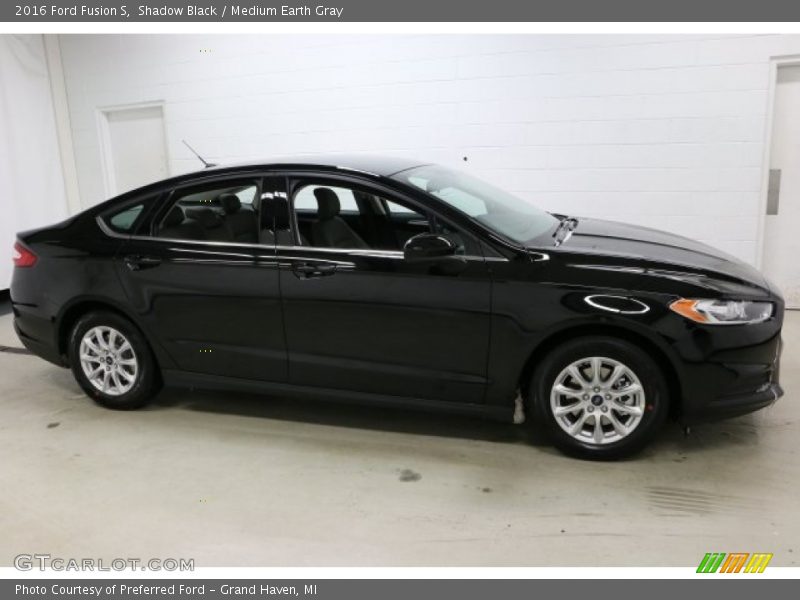 Shadow Black / Medium Earth Gray 2016 Ford Fusion S