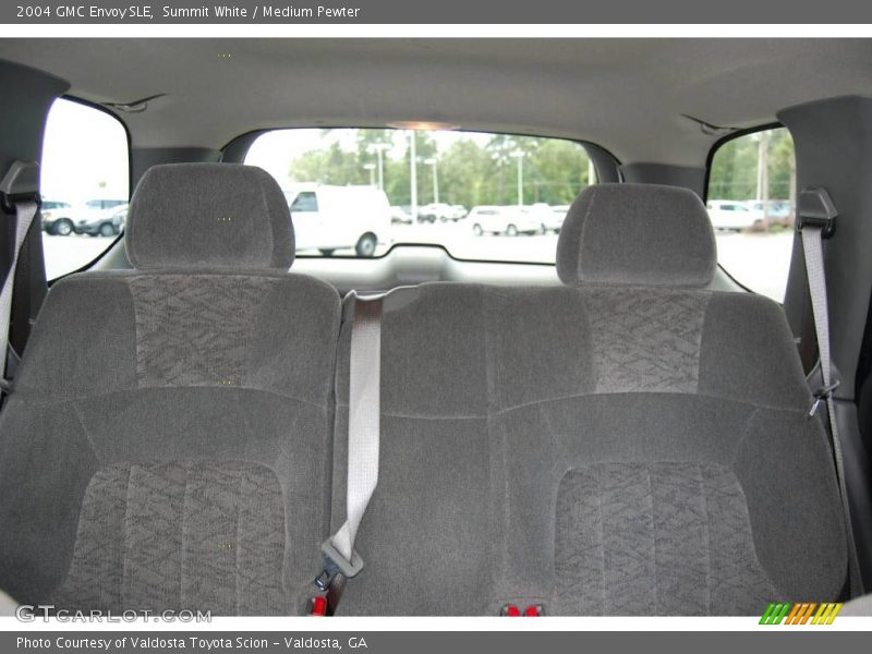 Summit White / Medium Pewter 2004 GMC Envoy SLE