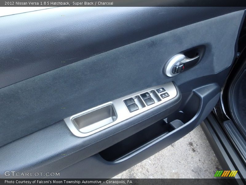 Super Black / Charcoal 2012 Nissan Versa 1.8 S Hatchback