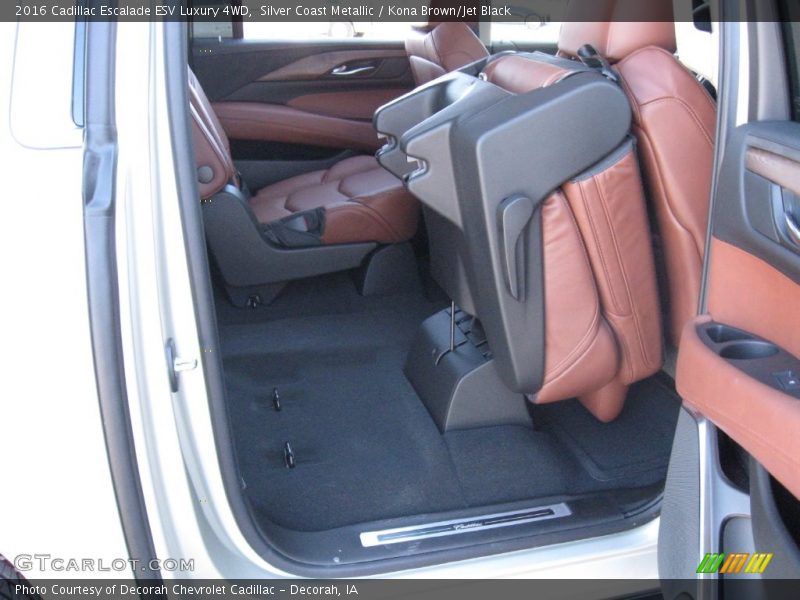 Silver Coast Metallic / Kona Brown/Jet Black 2016 Cadillac Escalade ESV Luxury 4WD