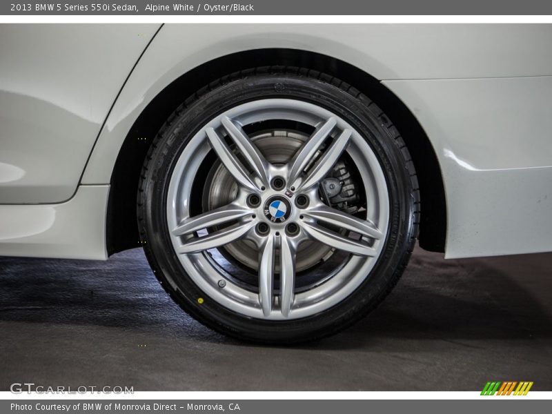 Alpine White / Oyster/Black 2013 BMW 5 Series 550i Sedan