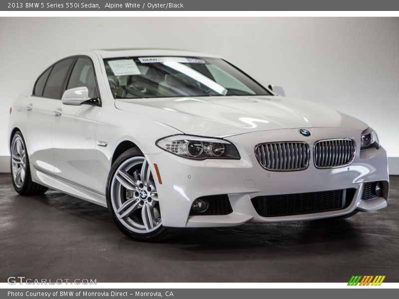 Alpine White / Oyster/Black 2013 BMW 5 Series 550i Sedan