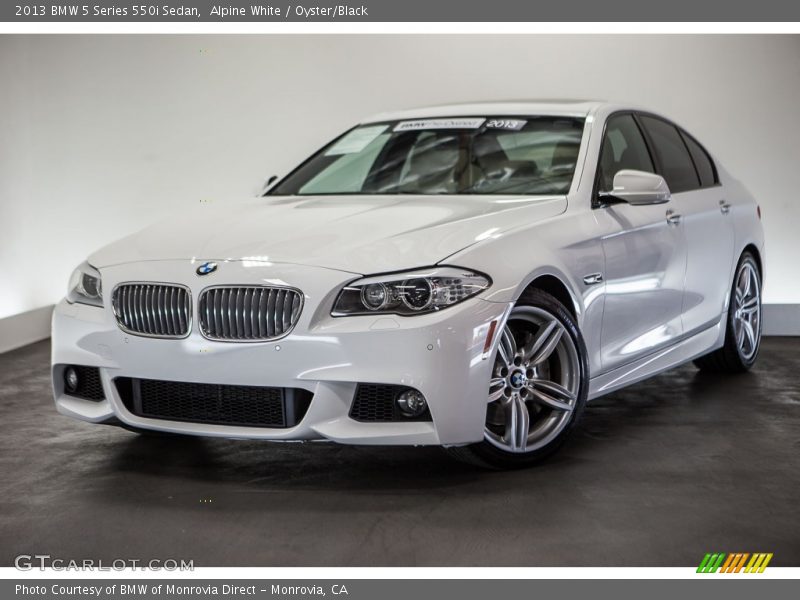 Alpine White / Oyster/Black 2013 BMW 5 Series 550i Sedan